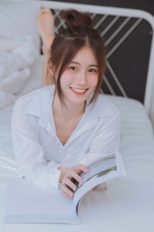 女大学生按摩院